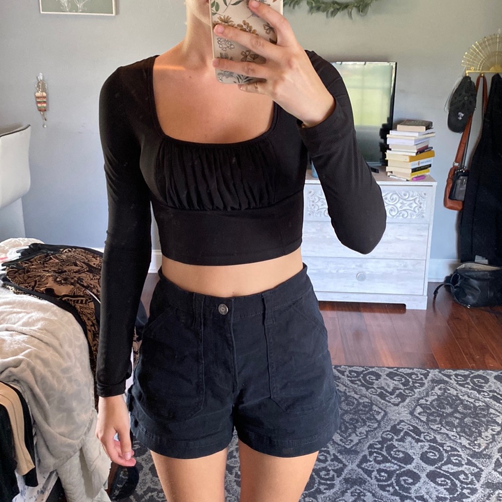 Cute black crop top